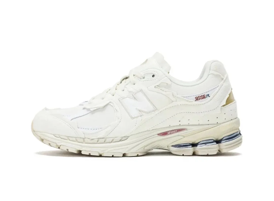 New Balance 2002 Trainers — Photo 12
