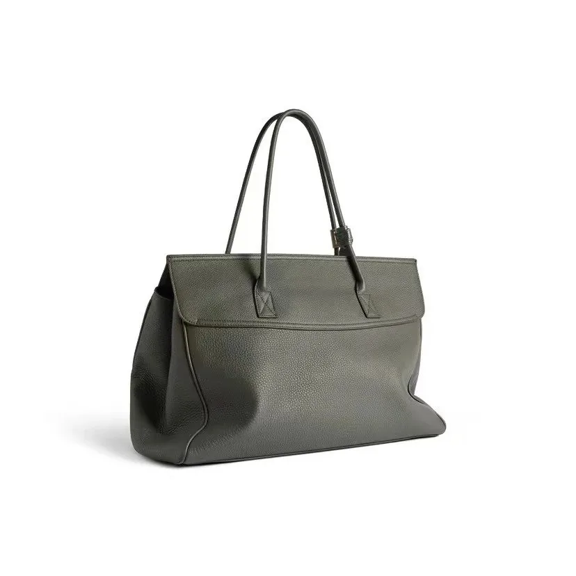 Balenciaga Full-Grain Leather Bag — photo 2