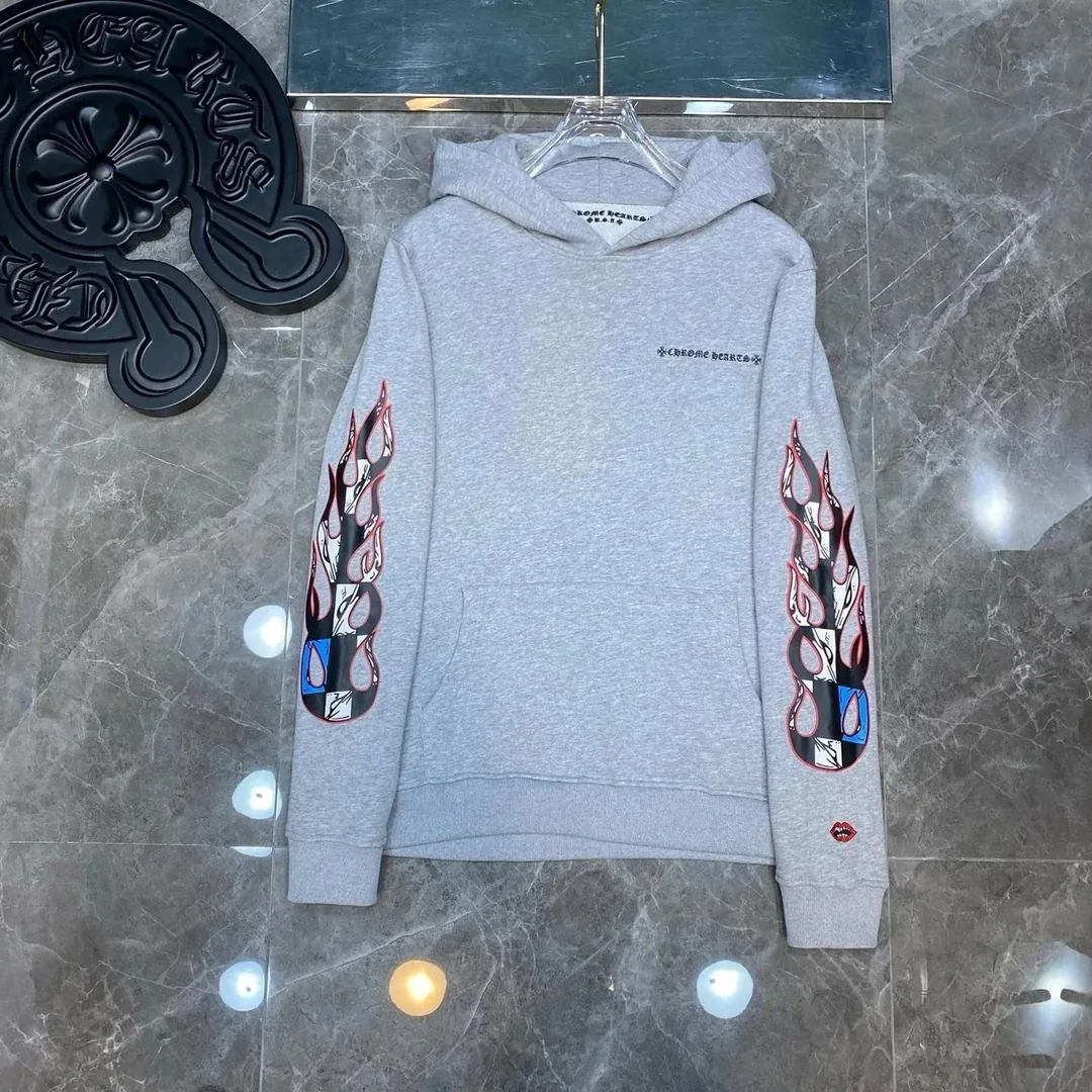 Horseshoe Sanskrit Letter Sweatshirt — Photo 14