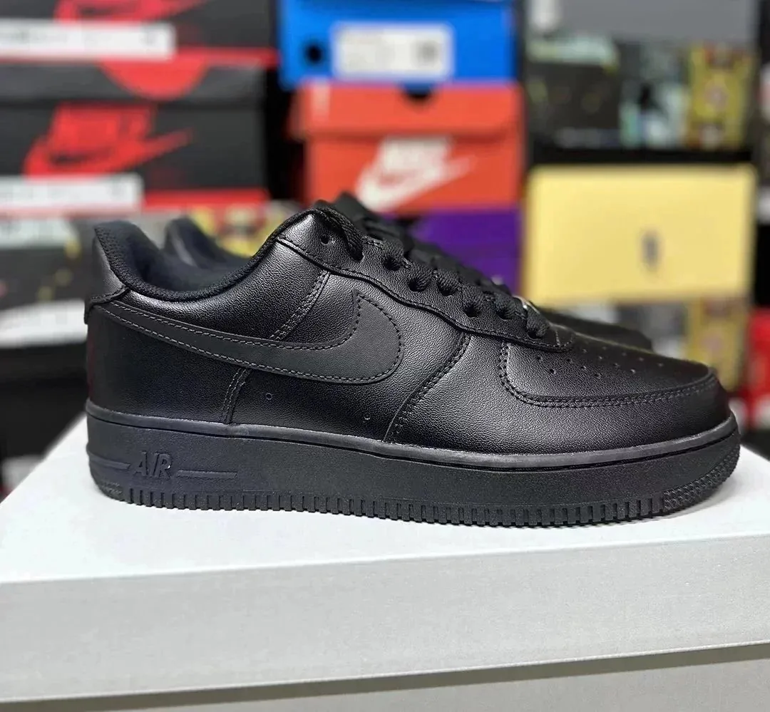 Nike Air Force 1 White Lace-Up Trainers — QC