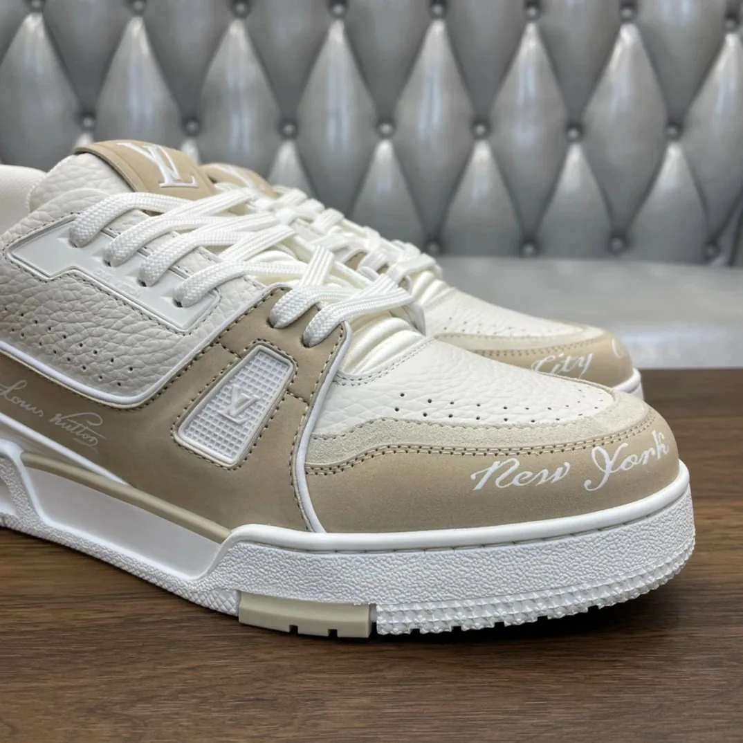 Louis Vuitton LV Trainer Low Sneakers — Photo 13