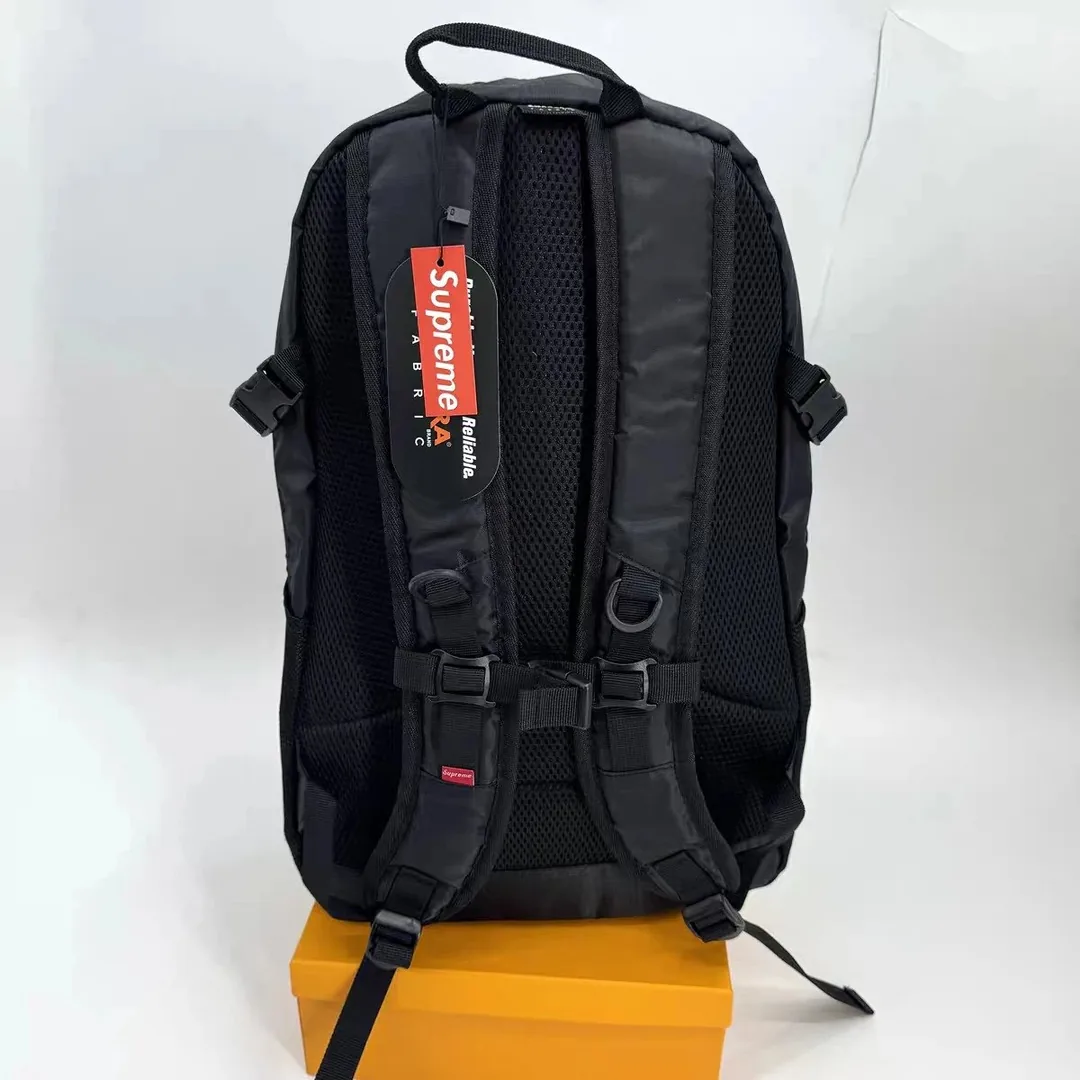 Supreme Large Backpack — Photo 3