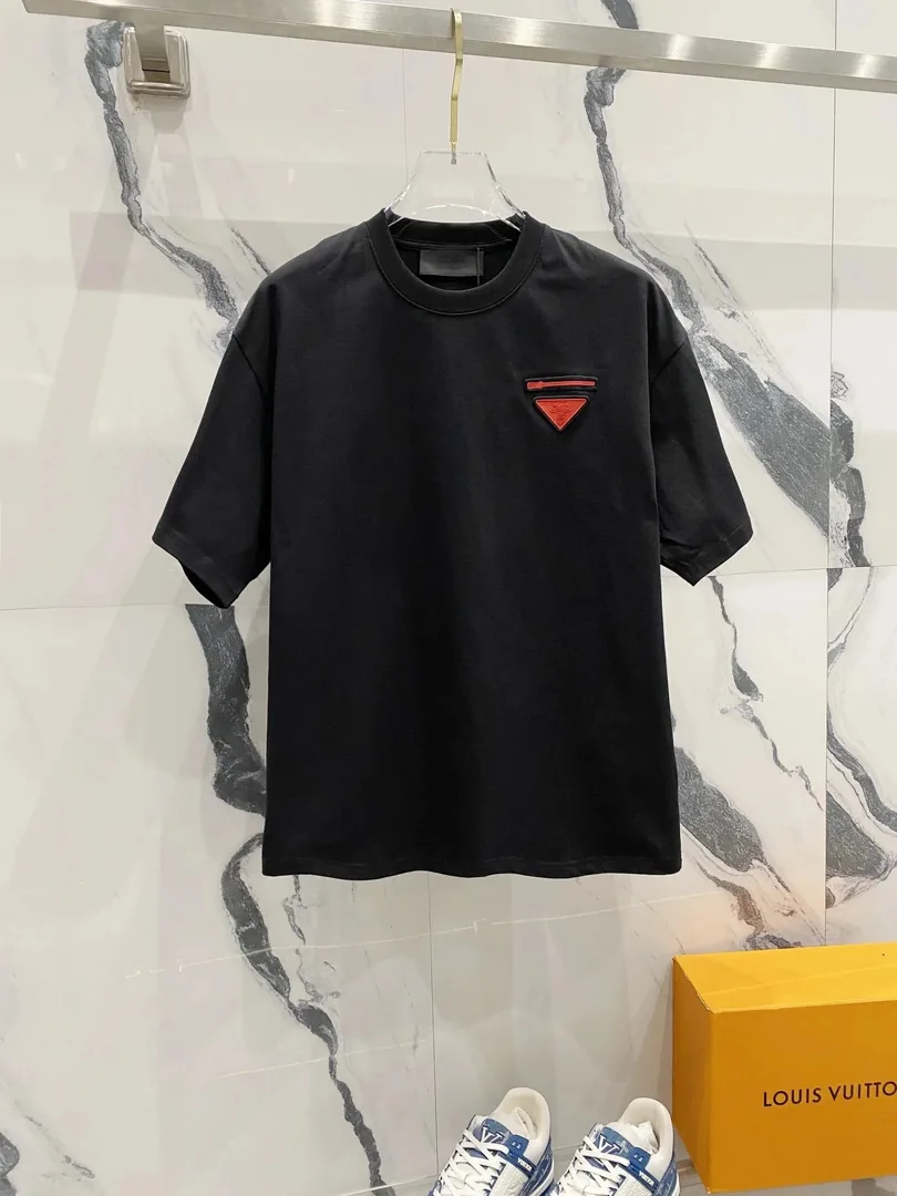 Crewneck T-Shirt Collection — QC
