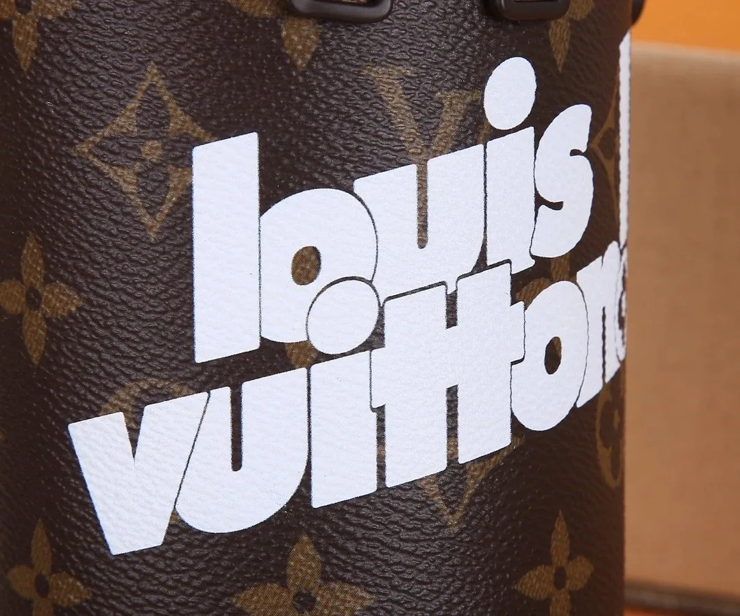 Louis Vuitton Everyday Coffee Cup Bag — photo 11