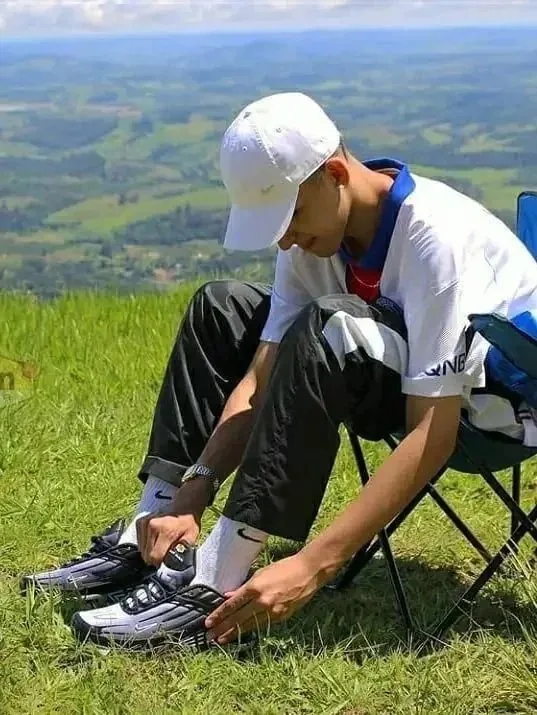 Nike Air Max Plus 3 Runners — Photo 5