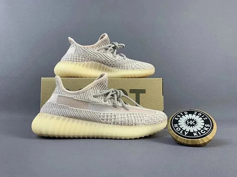 Adidas Yeezy 350 V2 Beige Lace-Up Sneakers — Photo 9