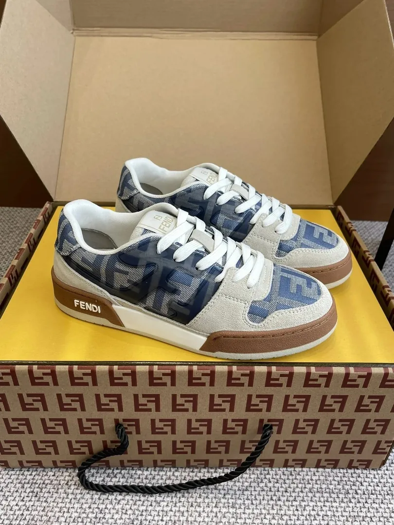 Louis Vuitton LV Trainer Fendi Beige Low-Tops — Photo 10