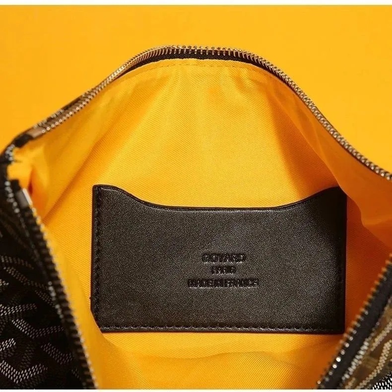 Goyard Clutch Card Wallet — QC