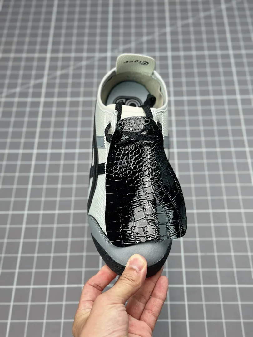 Onitsuka Tiger Mexico 66 — QC