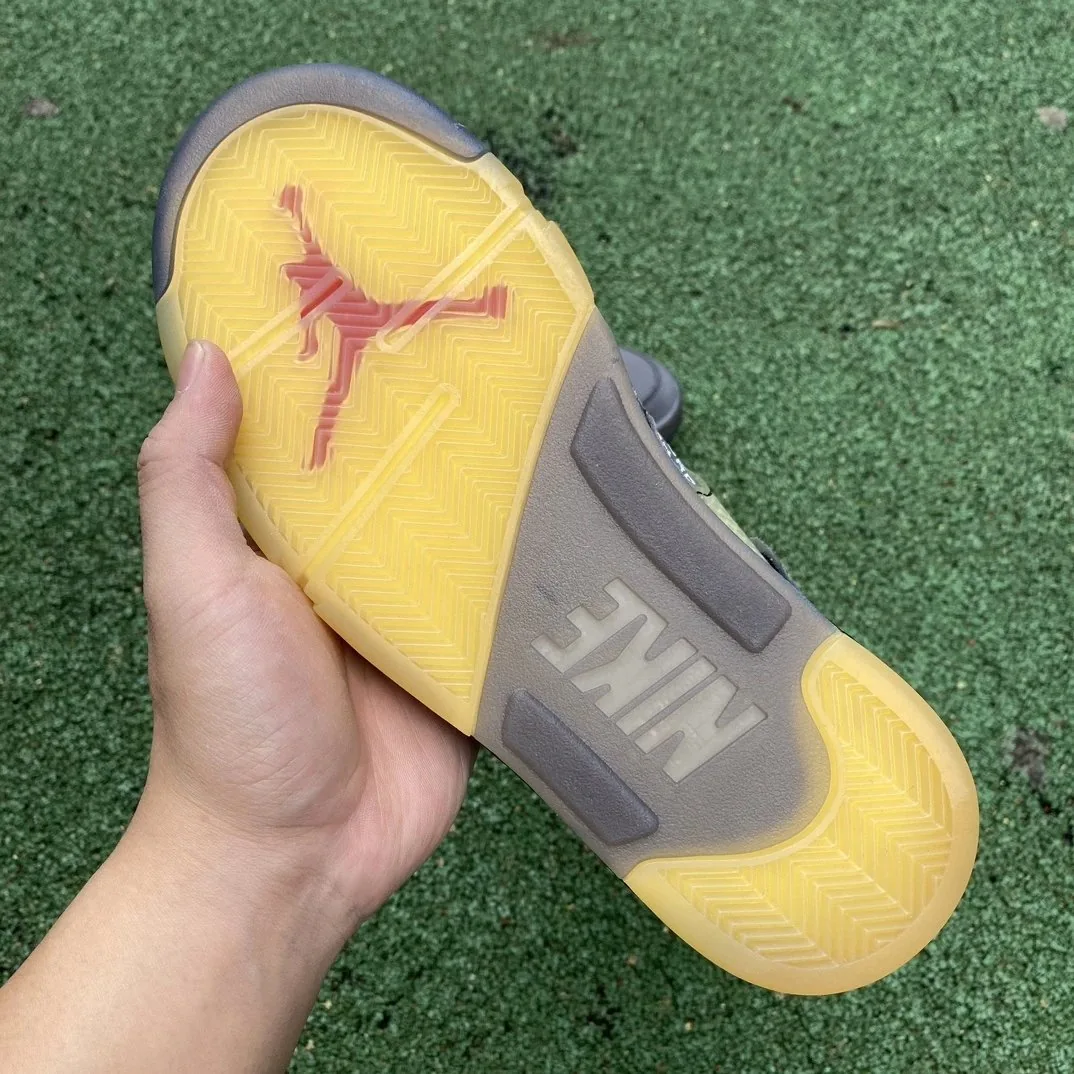 Air Jordan 5 Off-White Grey — photo 11