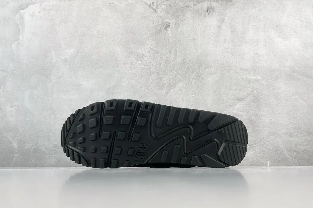 Nike Air Max 90 Jewel — photo 12