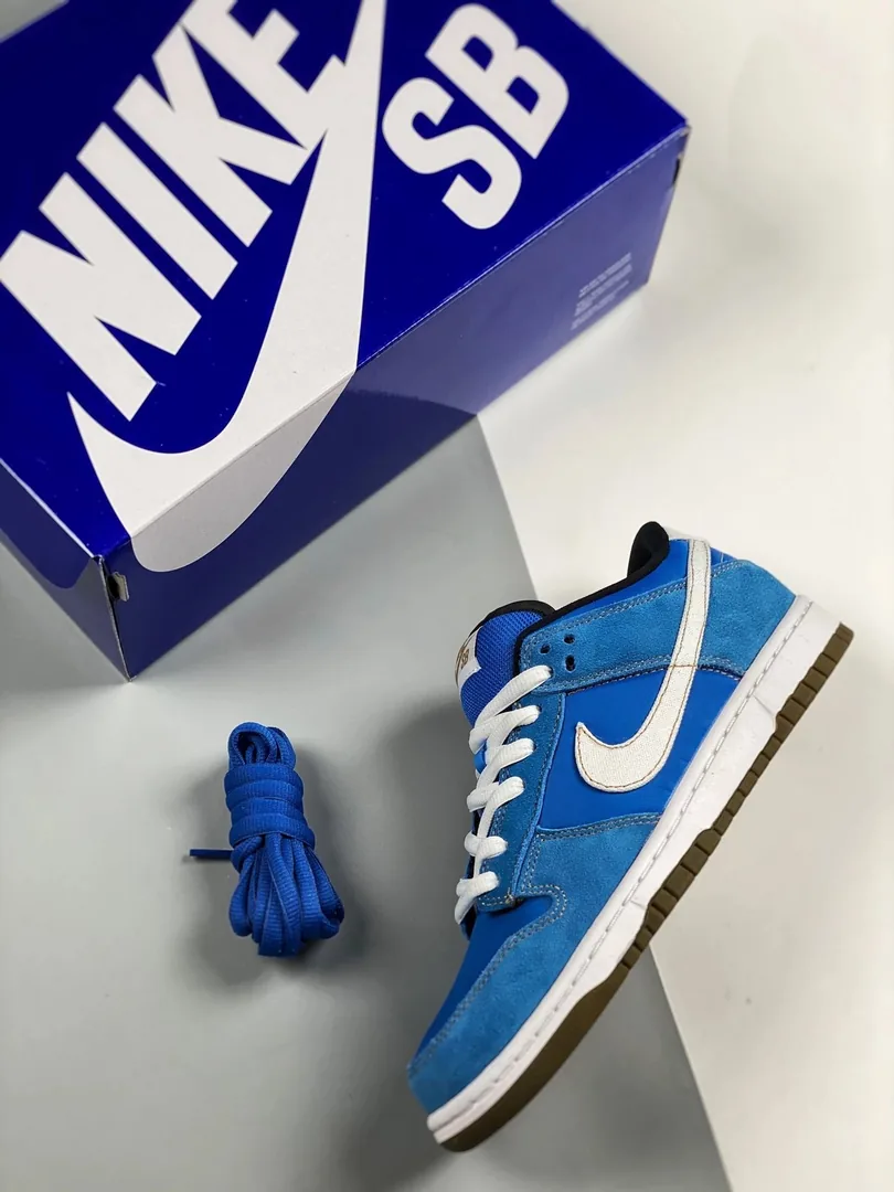 Nike SB Dunk Low Blue Chun-Li Print Sneakers — QC