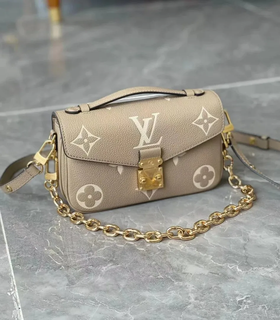 Messenger Crossbody Bag — Photo 13
