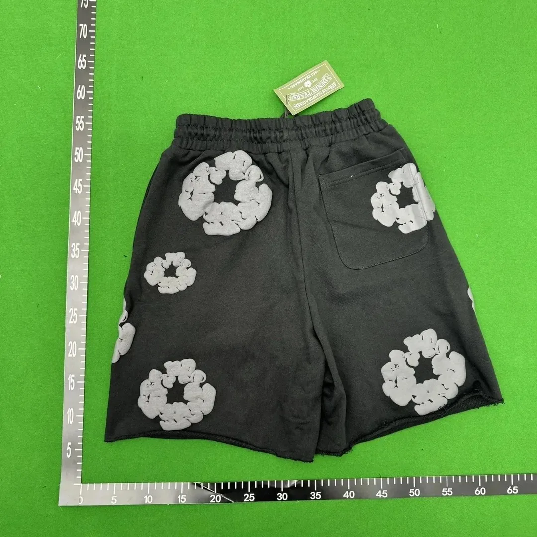 Tee And Shorts Set — Photo 3