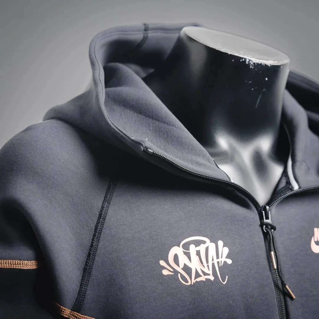Nike Tech Fleece Windrunner Jacket — Photo 8