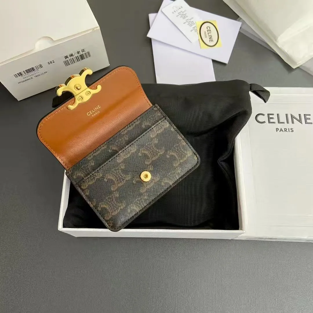 Celine Lambskin Wallet — Photo 12