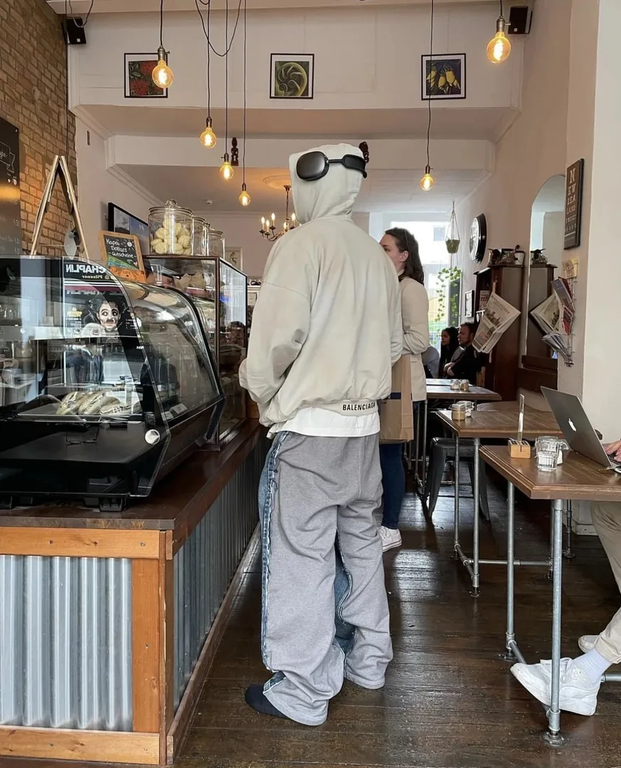 Blue Grey Paneled Baggy Jeans — Photo 4