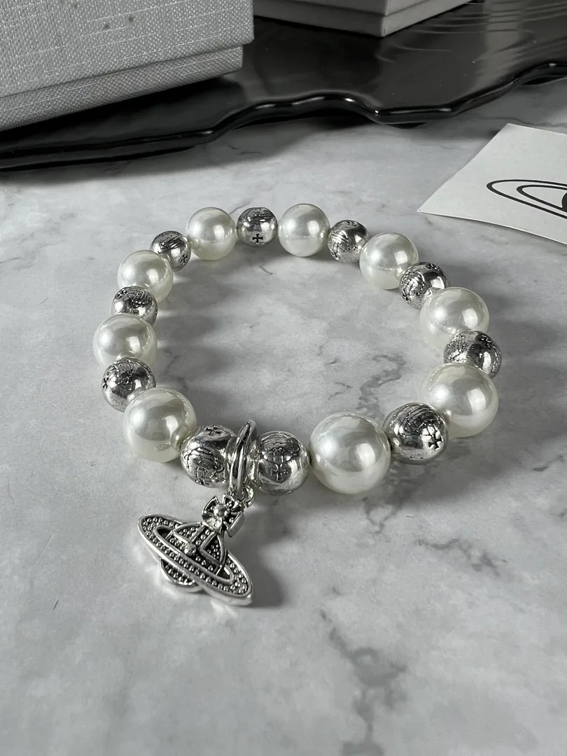 Vivienne Westwood Pearl Bracelet — photo 3