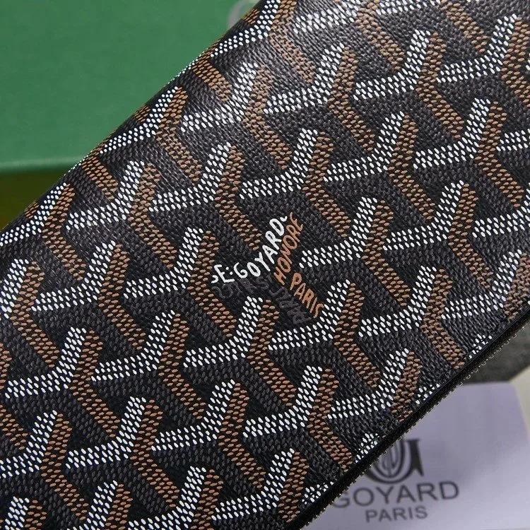 Goyard Leather Long Wallet — Photo 13