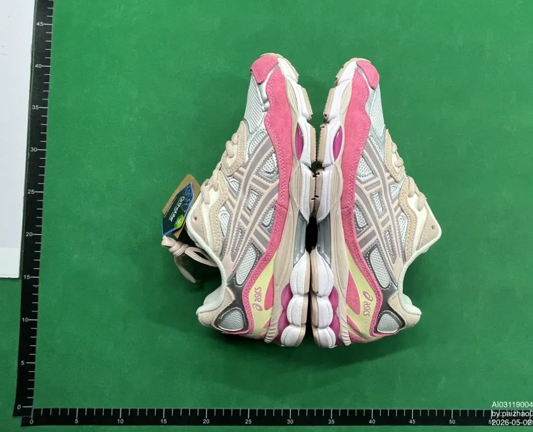 Asics Gel-NYC White Grey Runners — Photo 13