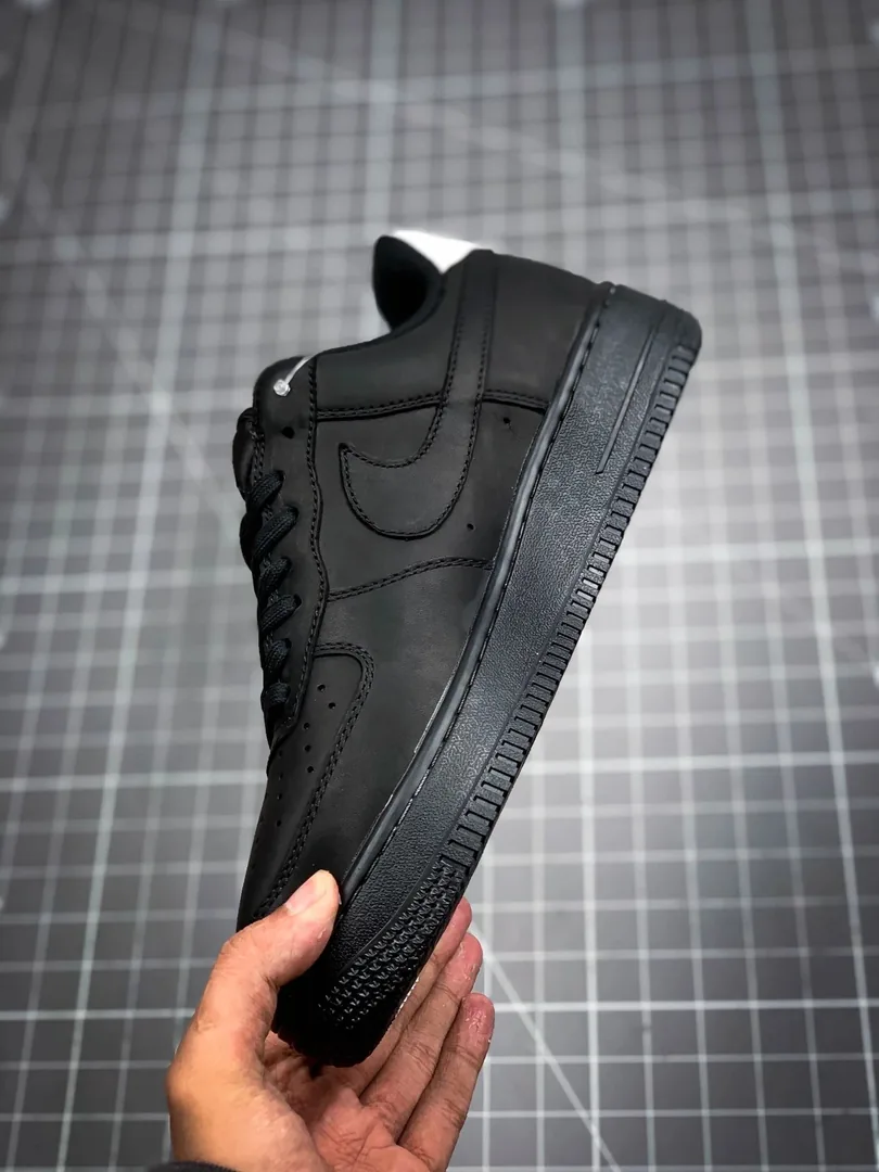 Air Jordan 1 Low Yin-Yang — photo 6