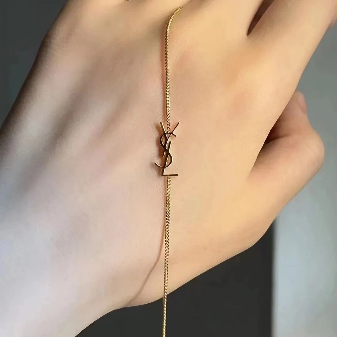 Adjustable Letter Bracelet — Photo 3