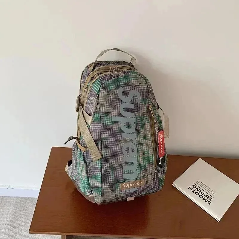 Street Backpack — Photo 10