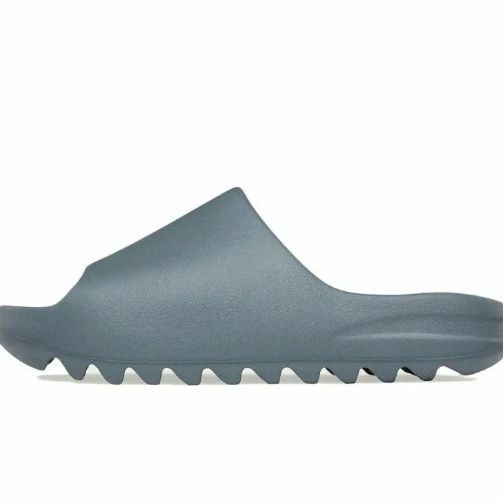 Adidas Yeezy Slide Resin — QC