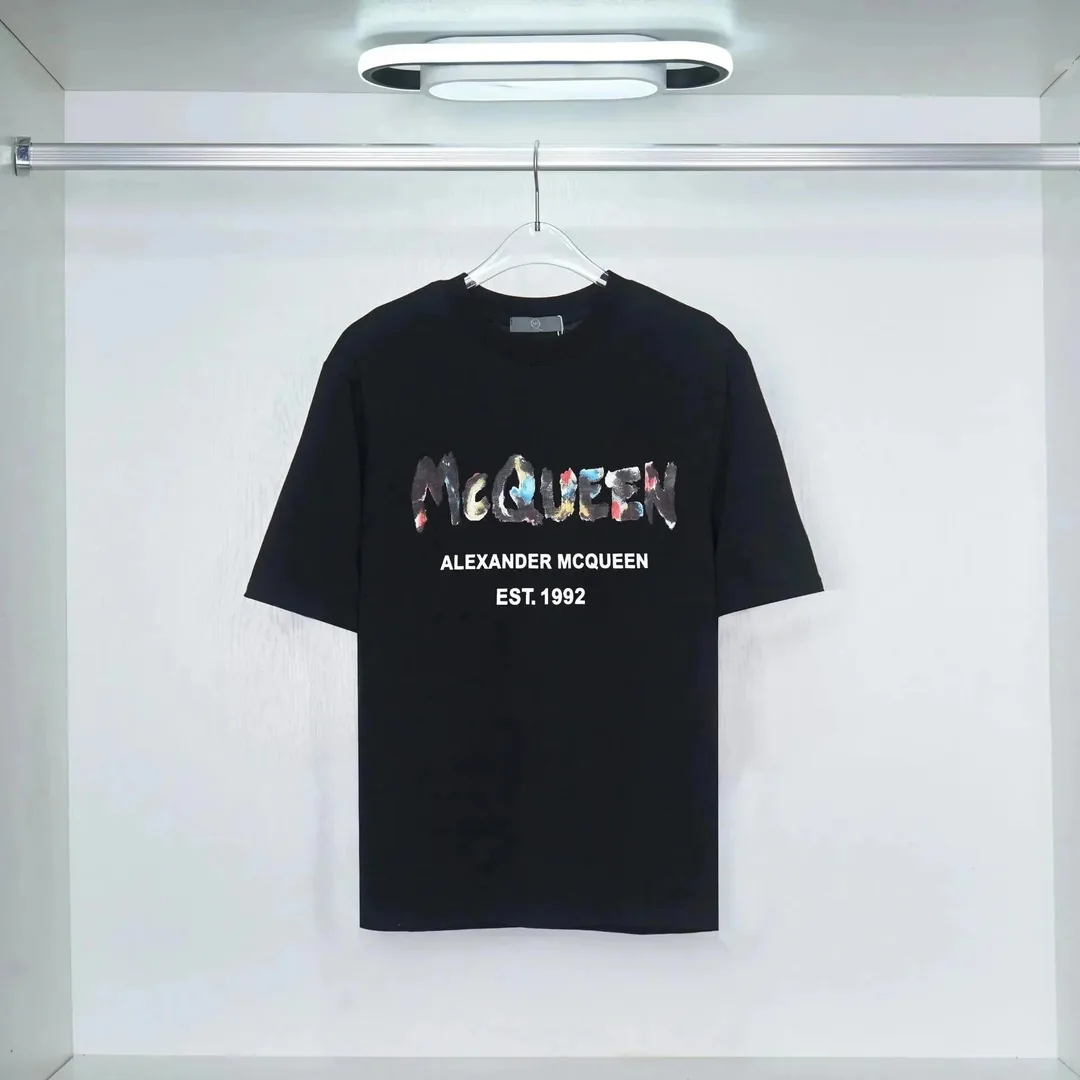 Alexander McQueen Skull Logo T-Shirt — Photo 13