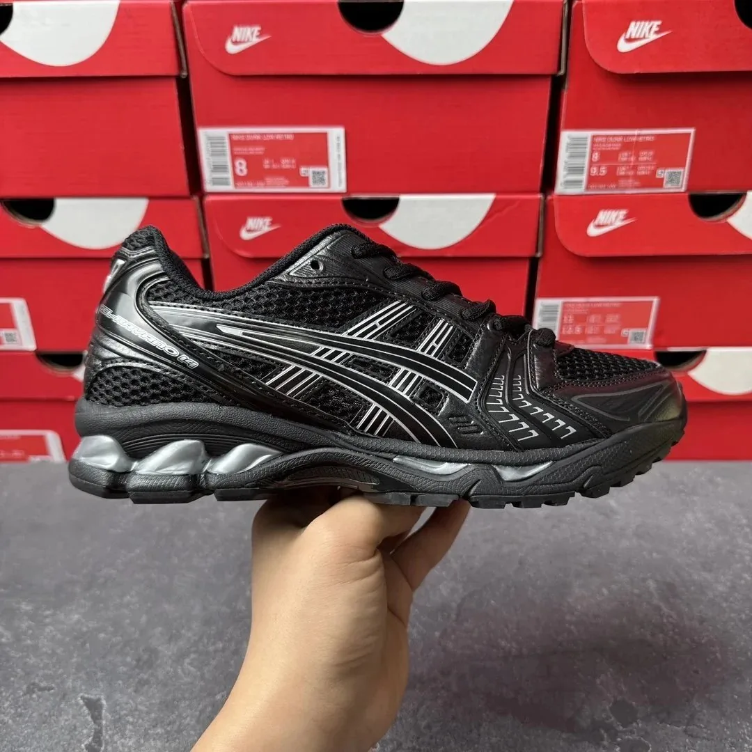 Asics Gel-Kayano 14 Gel-Quantum Grey Runners — Photo 10