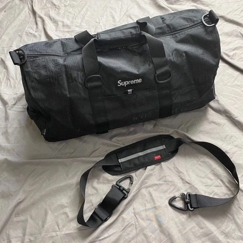 Supreme Crossbody Gym Bag — Photo 3
