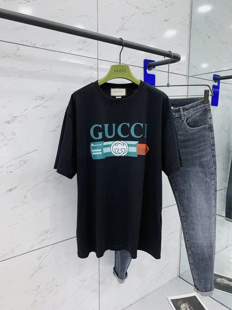 Short-Sleeve Tee — Photo 3
