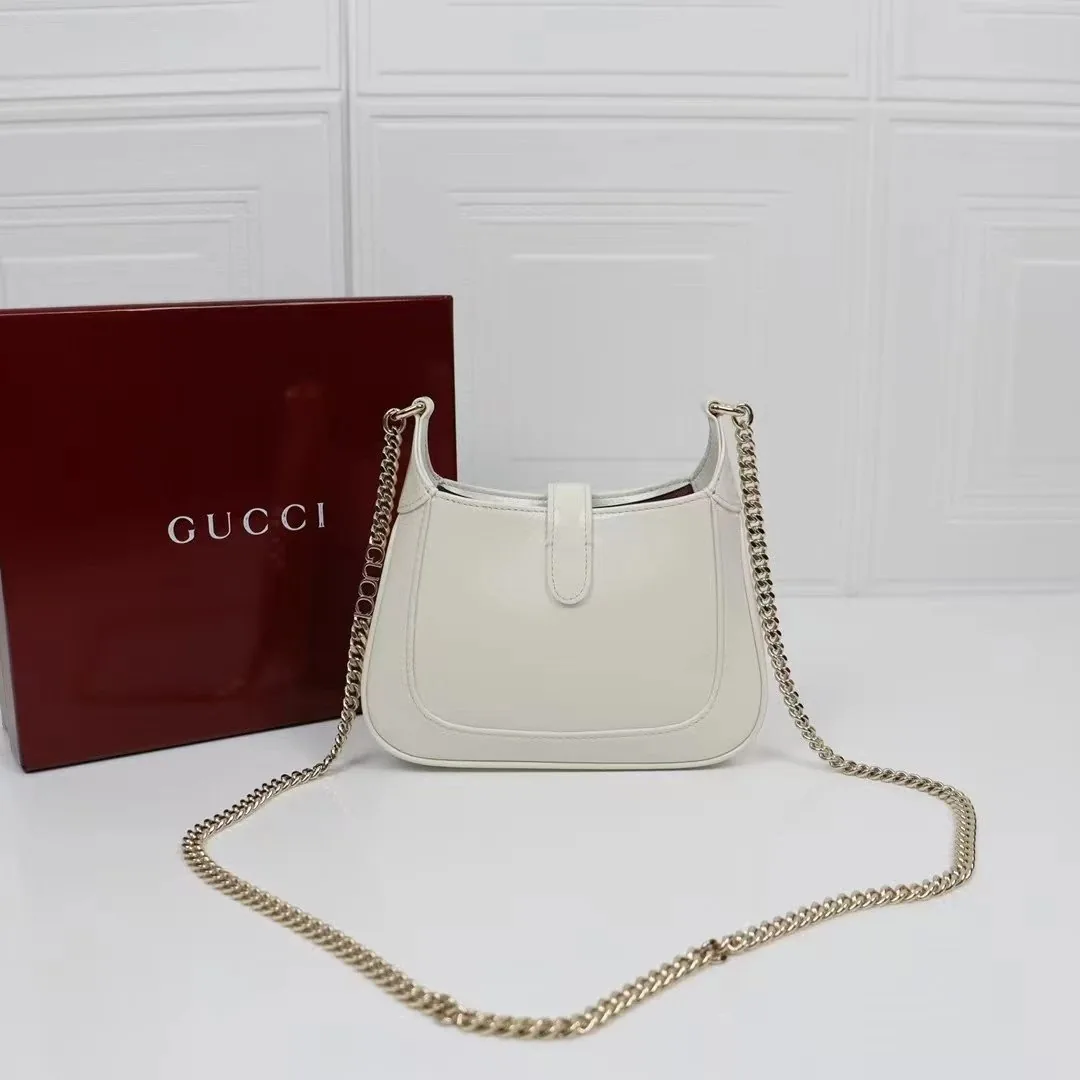 Gucci Leather Shoulder Bag — photo 6