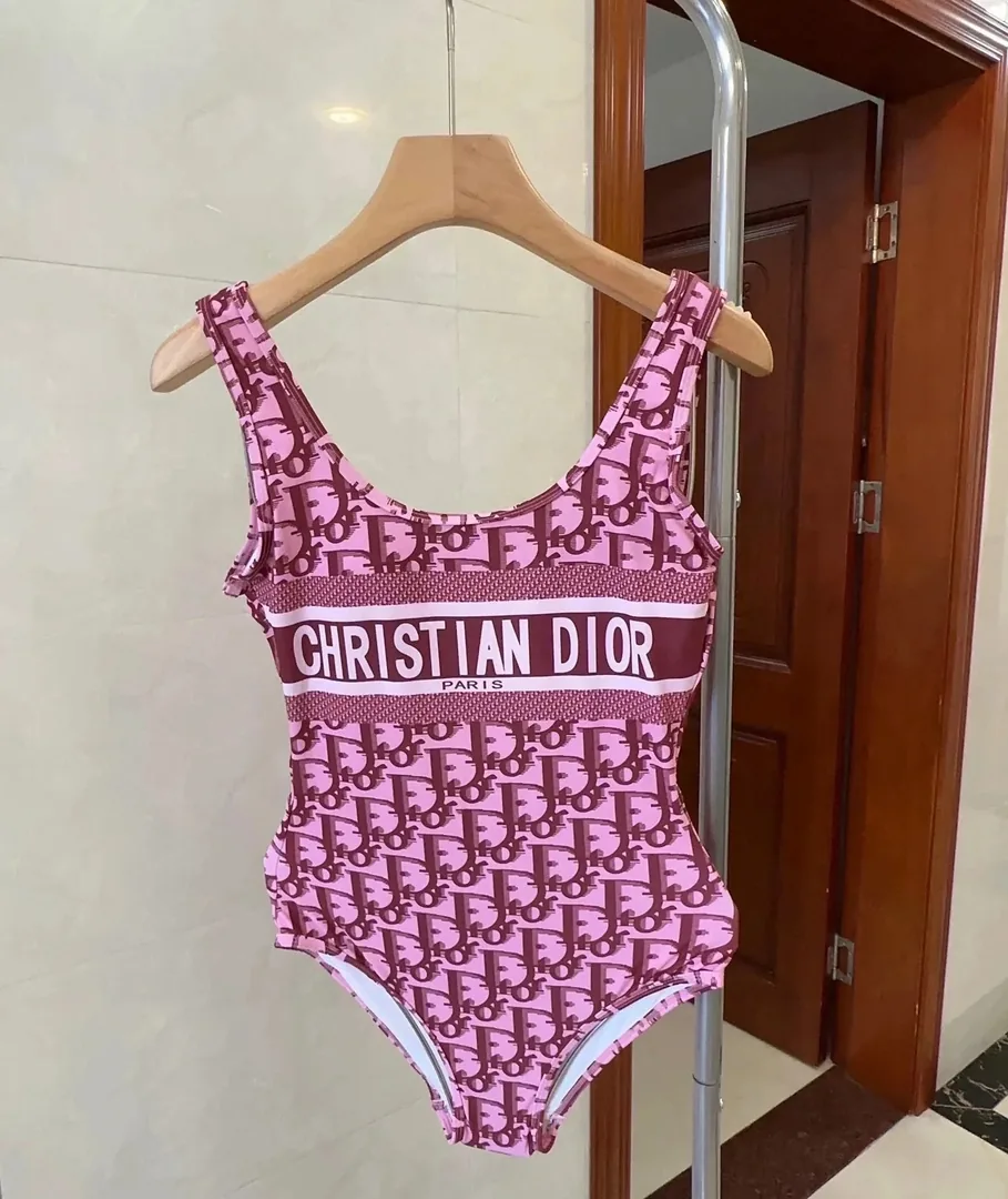 Swimsuit 003 — photo 11