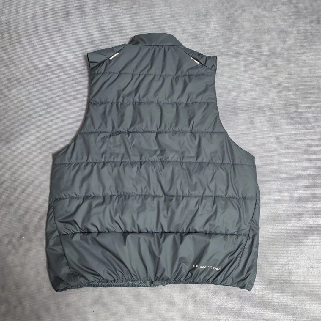 Lightweight Down Vest — photo 11