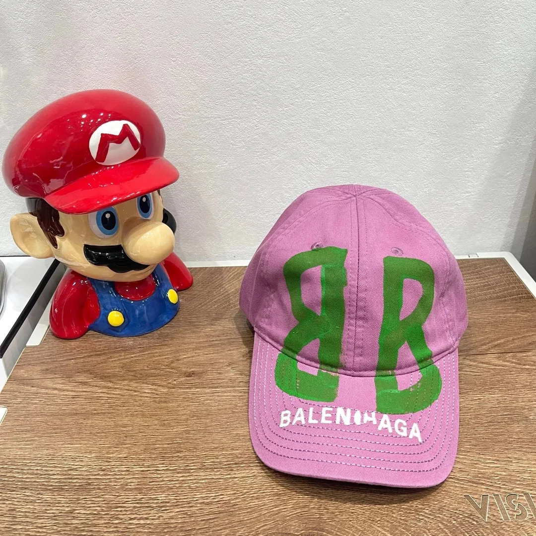 Balenciaga Grey Distressed Print Cap — Photo 9