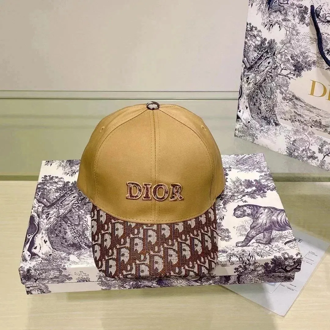 Fendi FF Logo Baseball Cap Collection — Photo 5