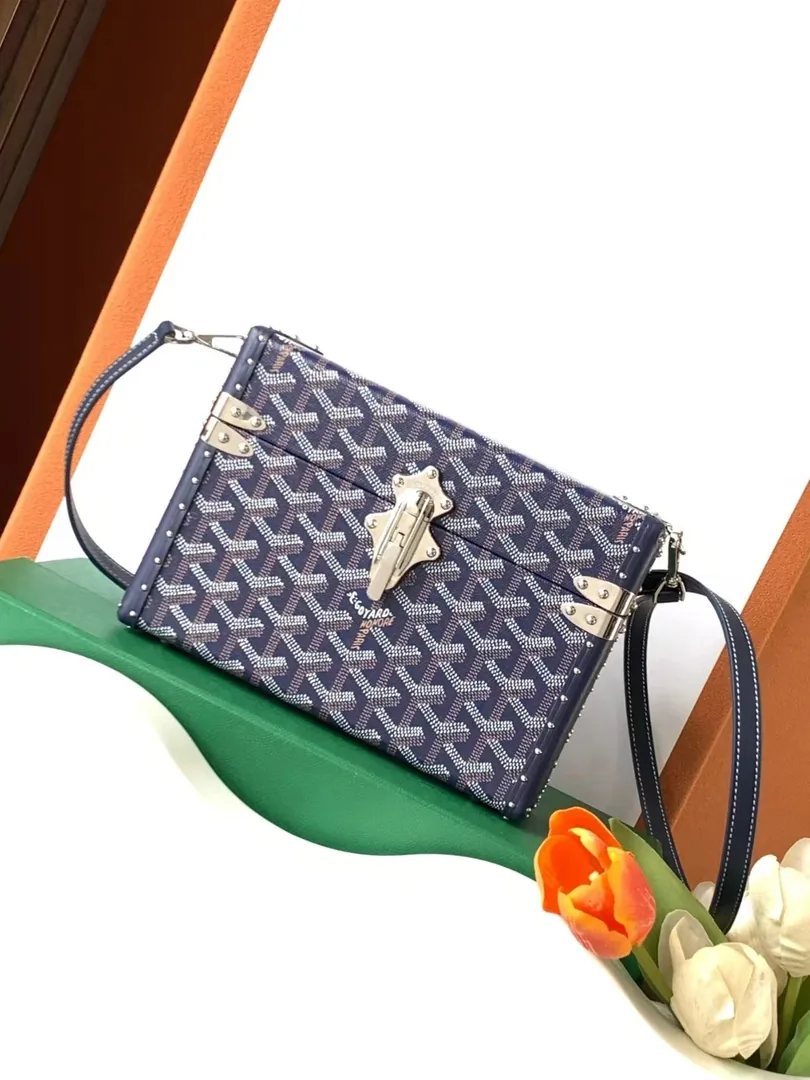 Goyard Small Trunk Bag — QC