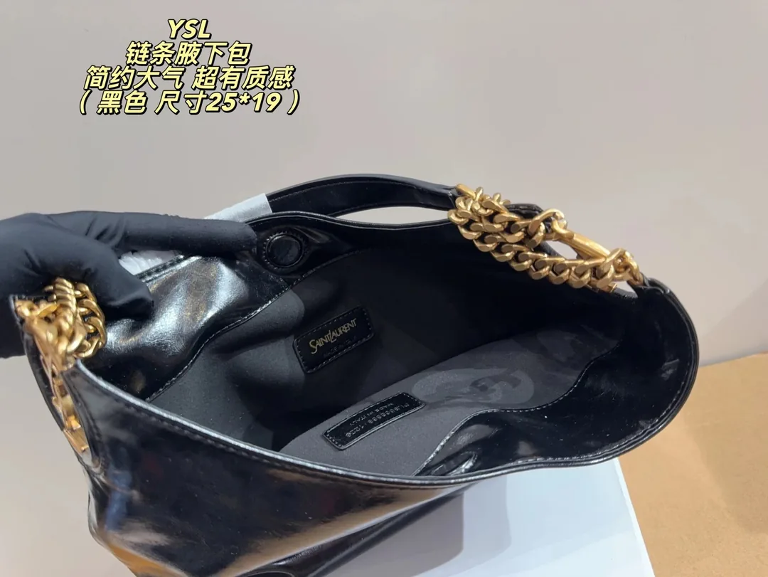Saint Laurent Chain Shoulder Bag — QC