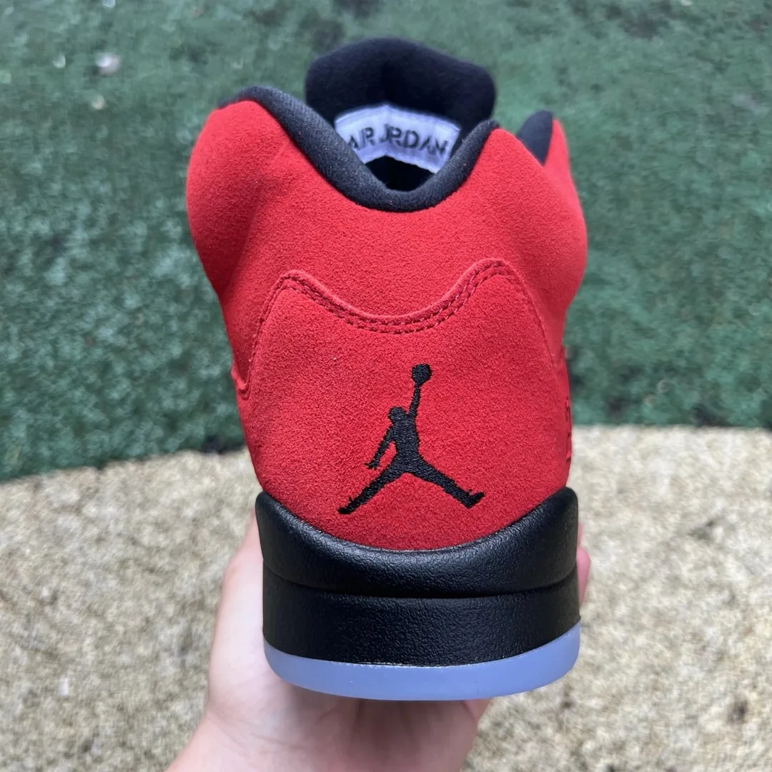 Air Jordan 5 Raging Bull — photo 9