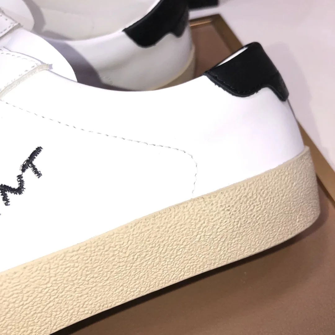 Saint Laurent White Logo Sneakers — Photo 14