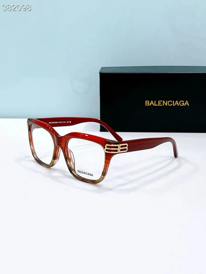 Balenciaga BB Logo Oversized Sunglasses — QC