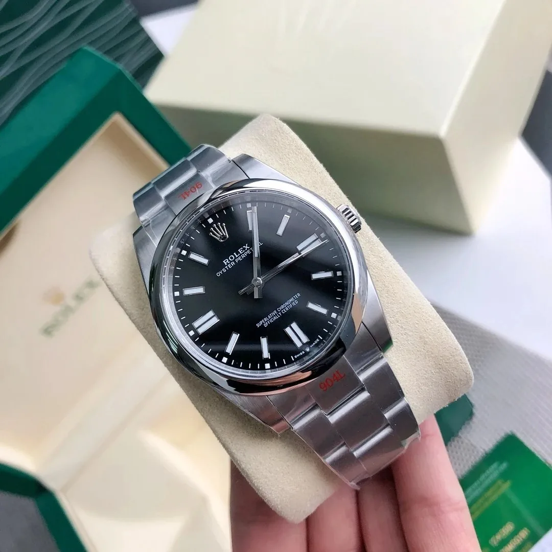 Rolex Oyster Perpetual Watch — photo 4