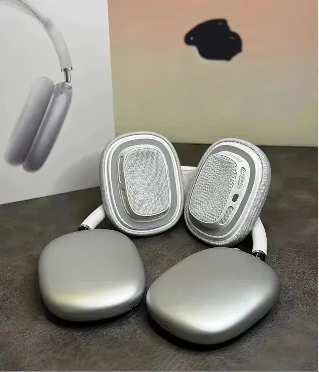 Gold Metal Over-Ear Headphones — photo 8
