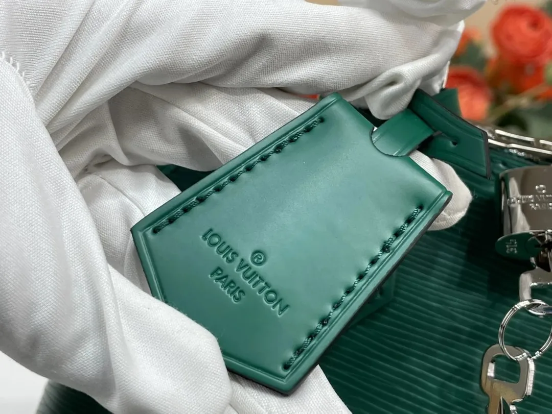 Louis Vuitton Alma BB Handbag — QC