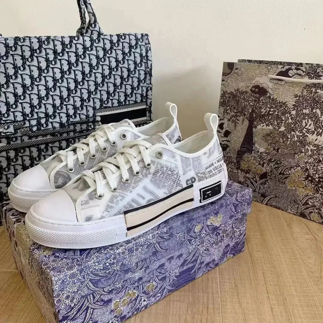 Dior B23 Grey Bee-Print Sneakers — Photo 9