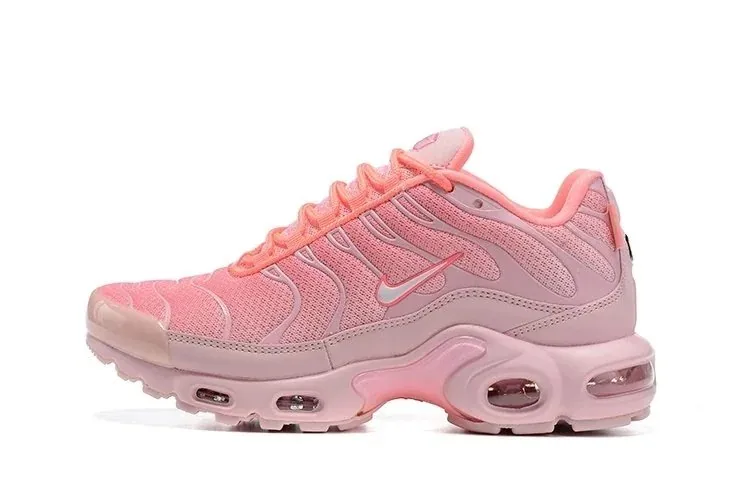 Nike Air Max Plus (TN) Running Shoes — QC