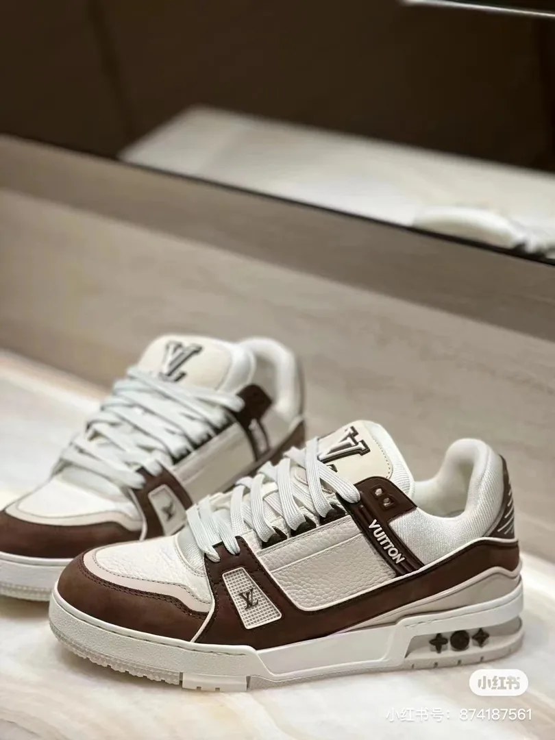 Louis Vuitton LV Trainer Blue Low-Top Trainers — Photo 14