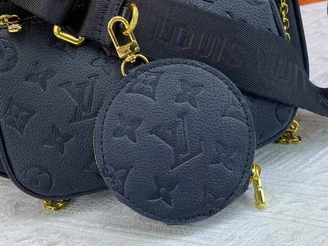 Louis Vuitton Multi Pochette Bag — Photo 5