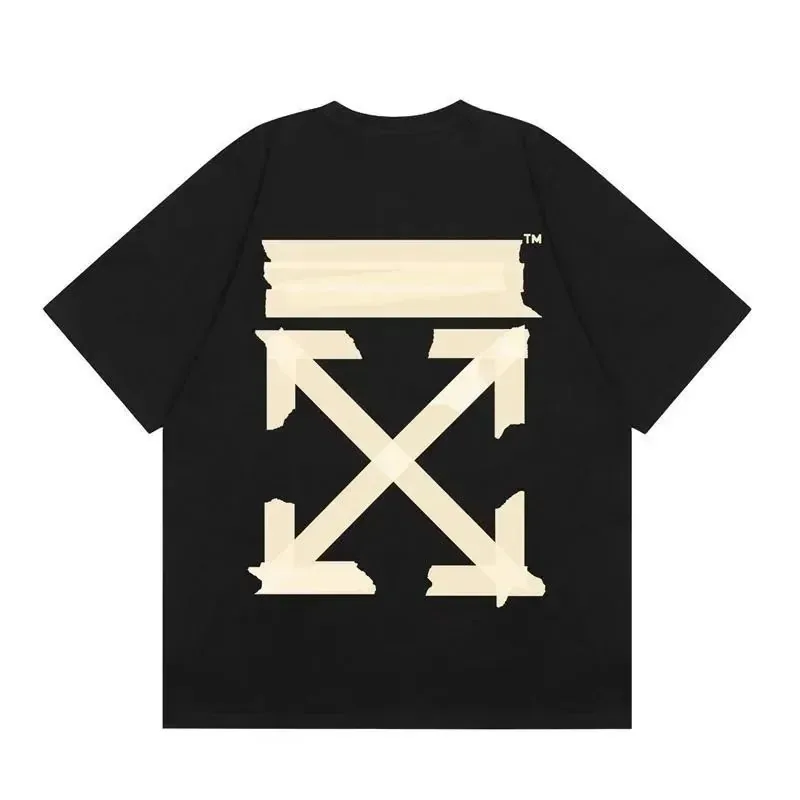 Off-White Diagonal Arrow Print T-Shirt Collection — Photo 7